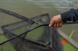 Fox Horizon X6 Landing Net Combo